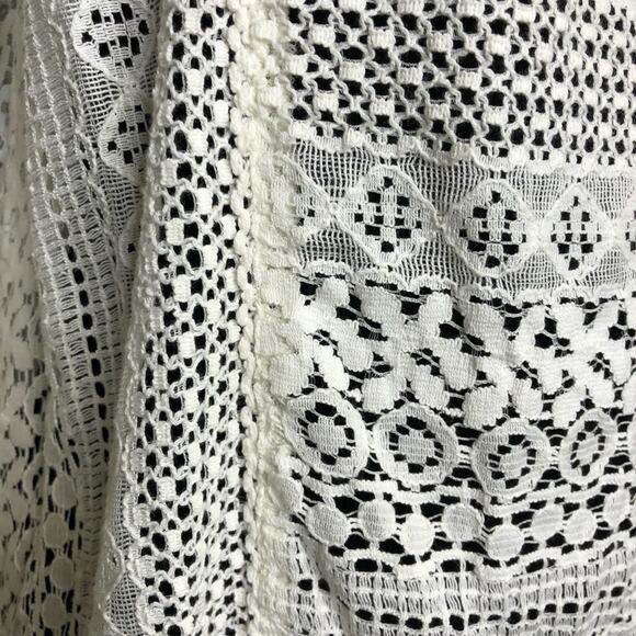Joie cream off white lace eyelet crochet open knit top size Medium - Picture 7 of 14